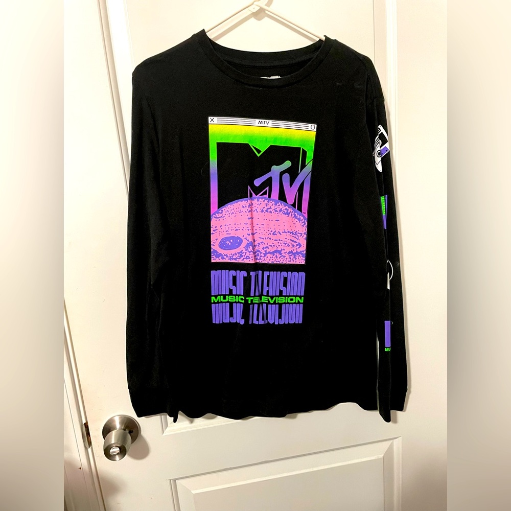 MTV Long Sleeve T Shirt